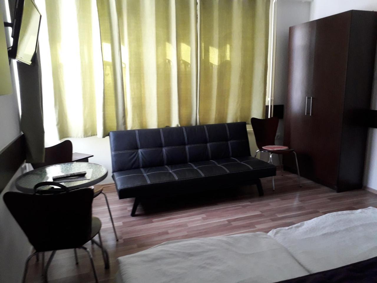 Appartamento Hello Apartman Sopron Esterno foto